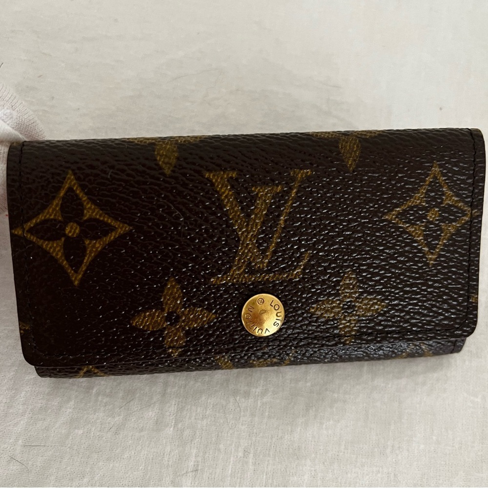 Louis Vuitton Monogram 4-Key Holder Rare 4-Hook Version France 1998 - Picture 12 of 15